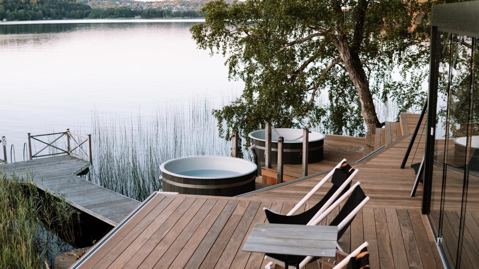 Haellsnaes Hotell & Restaurang Molnlycke ภายนอก รูปภาพ