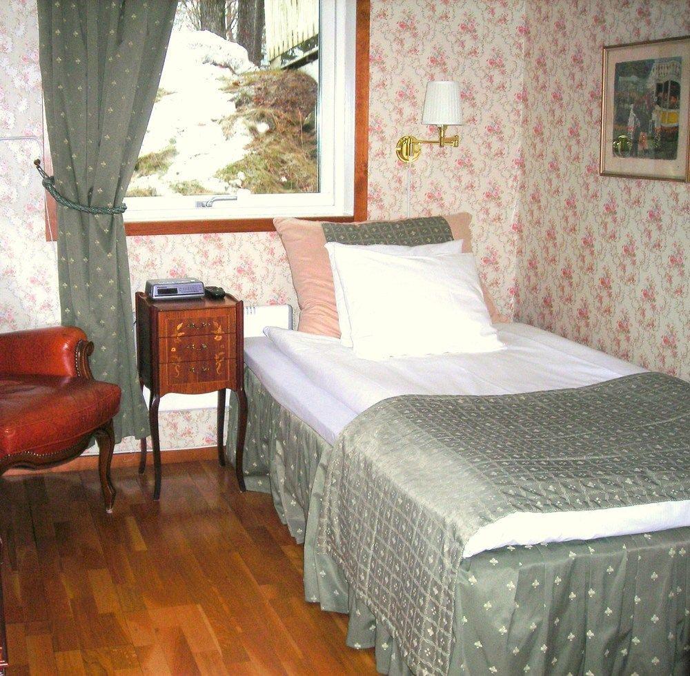 Haellsnaes Hotell & Restaurang Molnlycke ภายนอก รูปภาพ