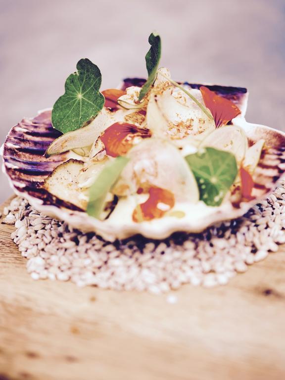 Haellsnaes Hotell & Restaurang Molnlycke ภายนอก รูปภาพ