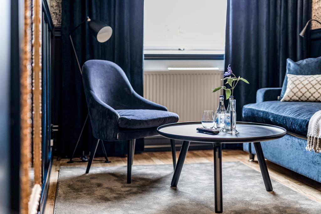 Haellsnaes Hotell & Restaurang Molnlycke ภายนอก รูปภาพ