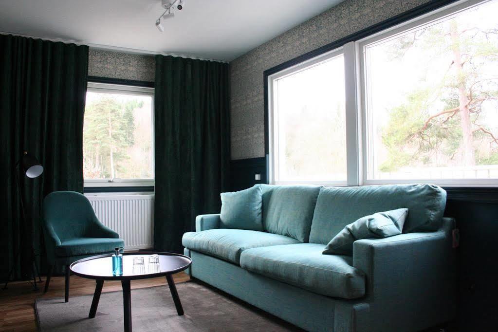 Haellsnaes Hotell & Restaurang Molnlycke ภายนอก รูปภาพ