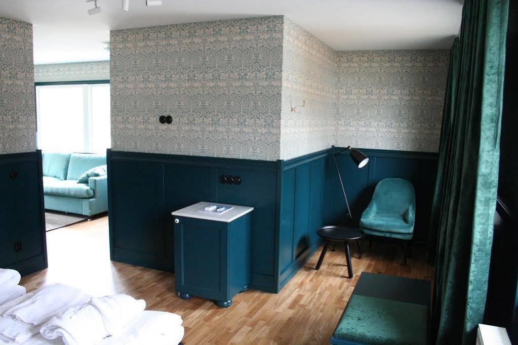 Haellsnaes Hotell & Restaurang Molnlycke ภายนอก รูปภาพ