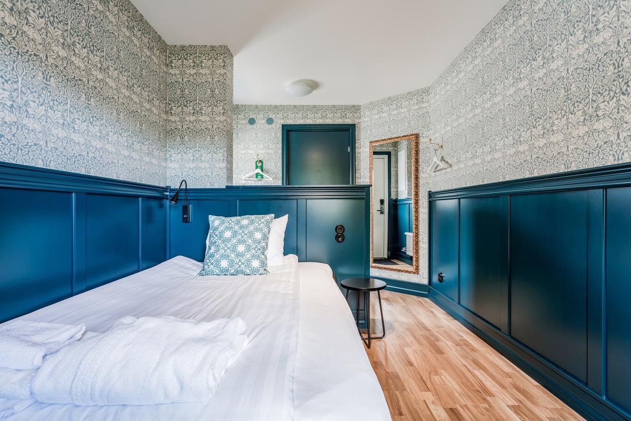 Haellsnaes Hotell & Restaurang Molnlycke ภายนอก รูปภาพ